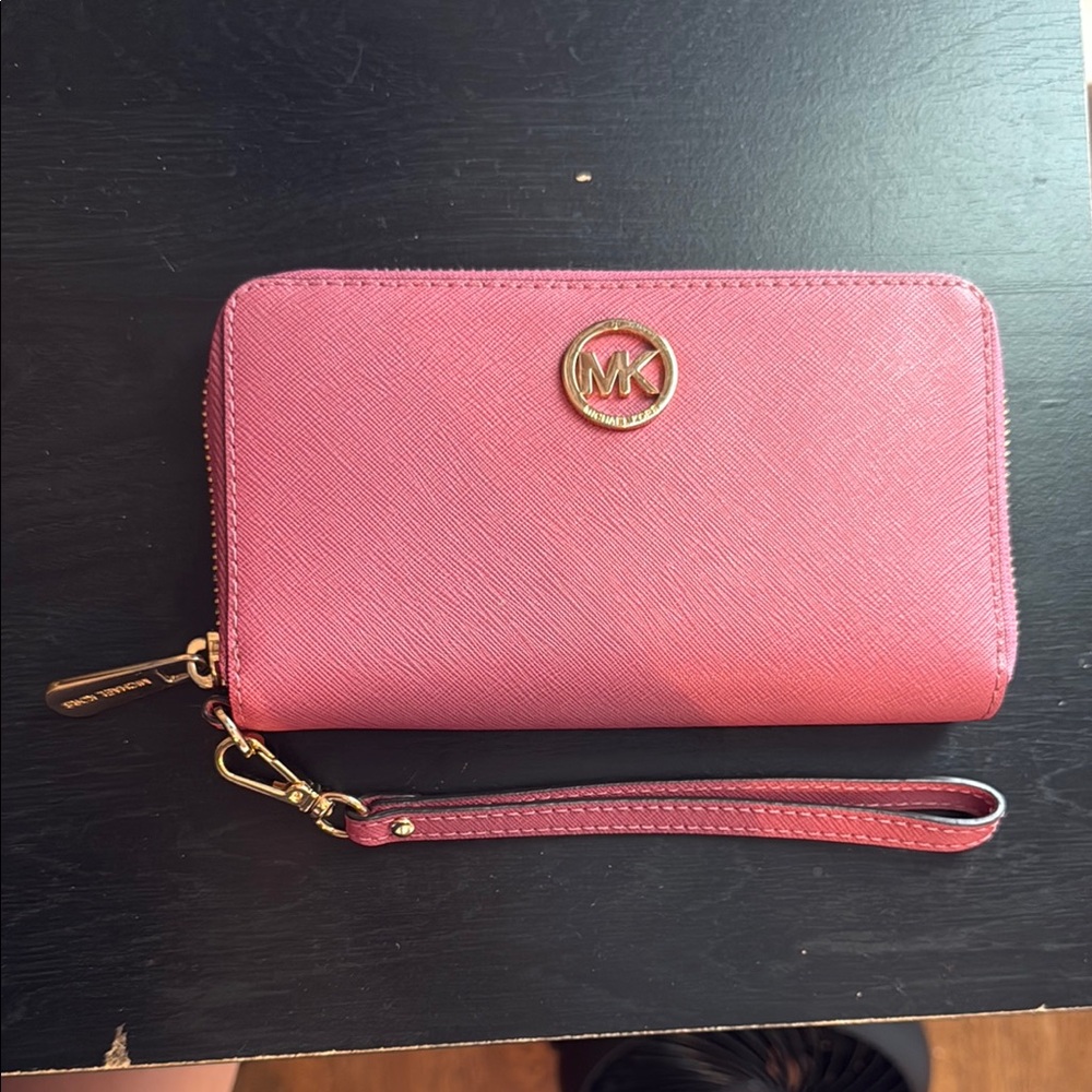 Michael Kors Pink Leather Wristlet Clutch